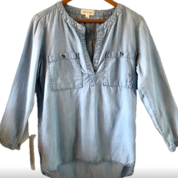 ANTHROPOLOGIE Cloth & Stone chambray 3/4 sleeve popover, open v-front, size M - Picture 3 of 5